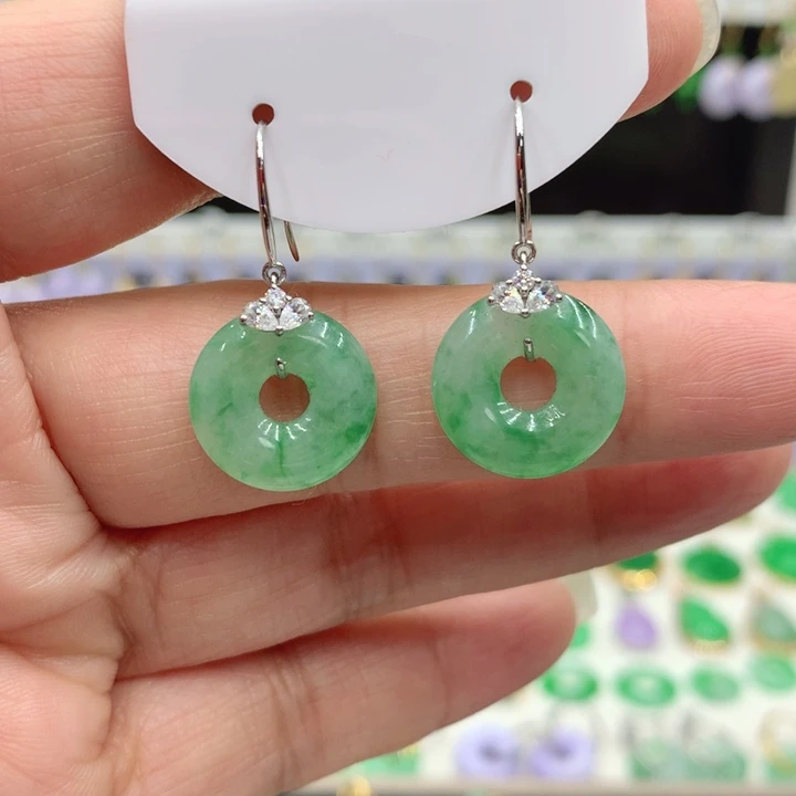 翡翠18K金镶嵌耳饰