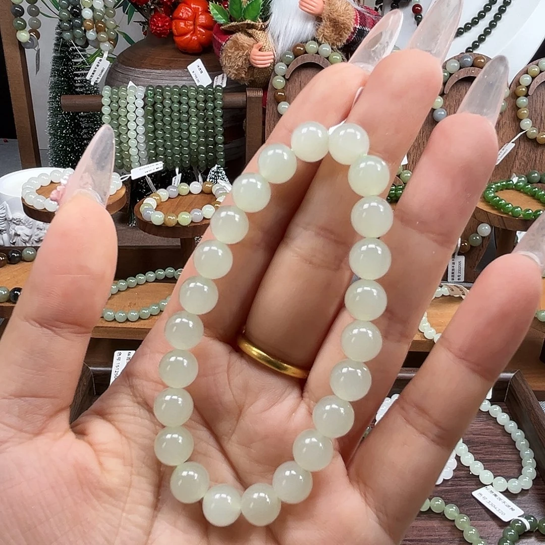 眉****和田玉未镶嵌手串