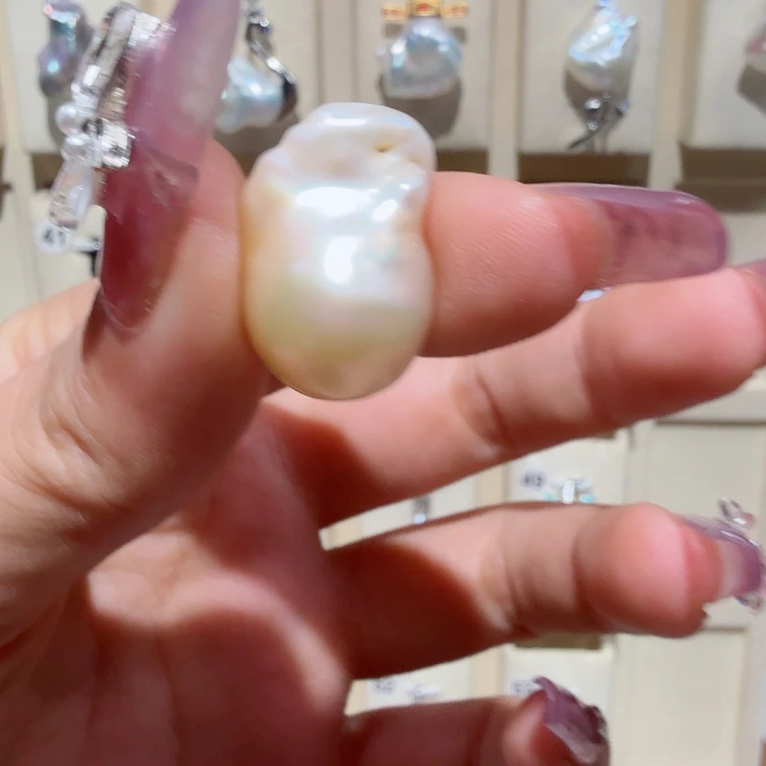合金淡水珍珠颈饰