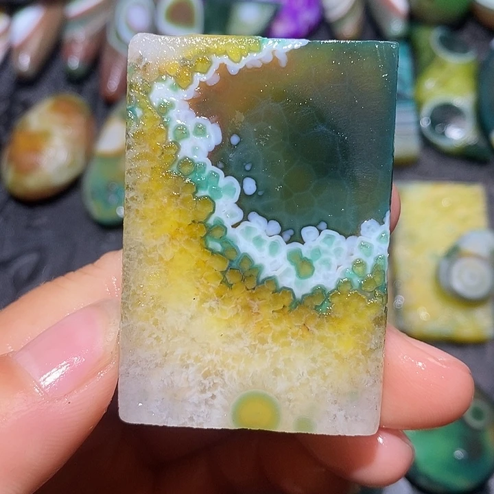 玛瑙/玉髓合金颈饰