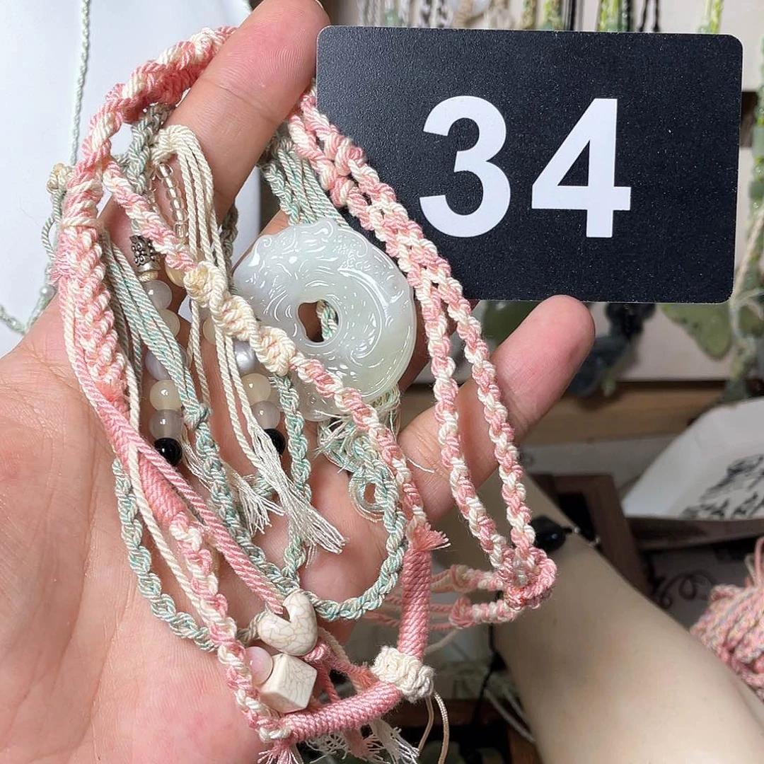 w***）蛇纹石玉合金多样性随机发货