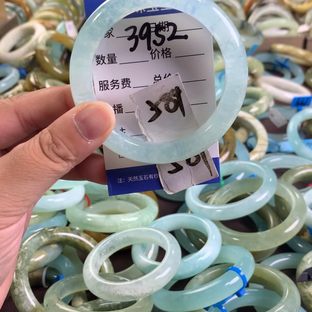 未镶嵌蛇纹石玉手镯3952