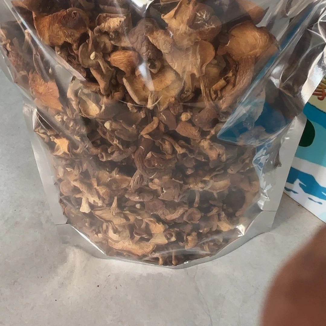 叶***平云南南华野生菌中国大陆
