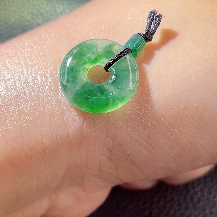 未镶嵌定制翡翠翡翠