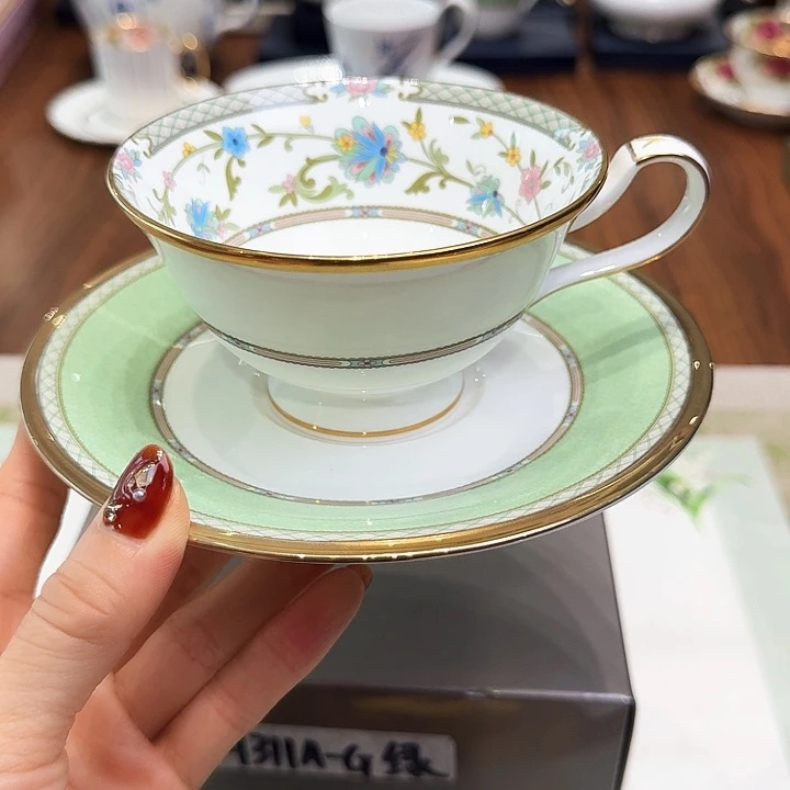 瓷片杯子杯子杯子水杯杯子水杯