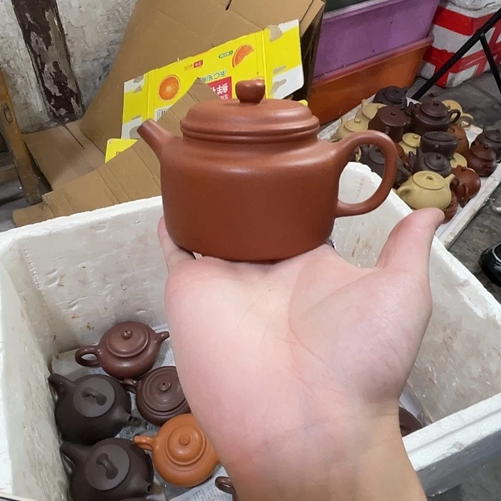 茶壶紫砂李。降坡德钟。瑕