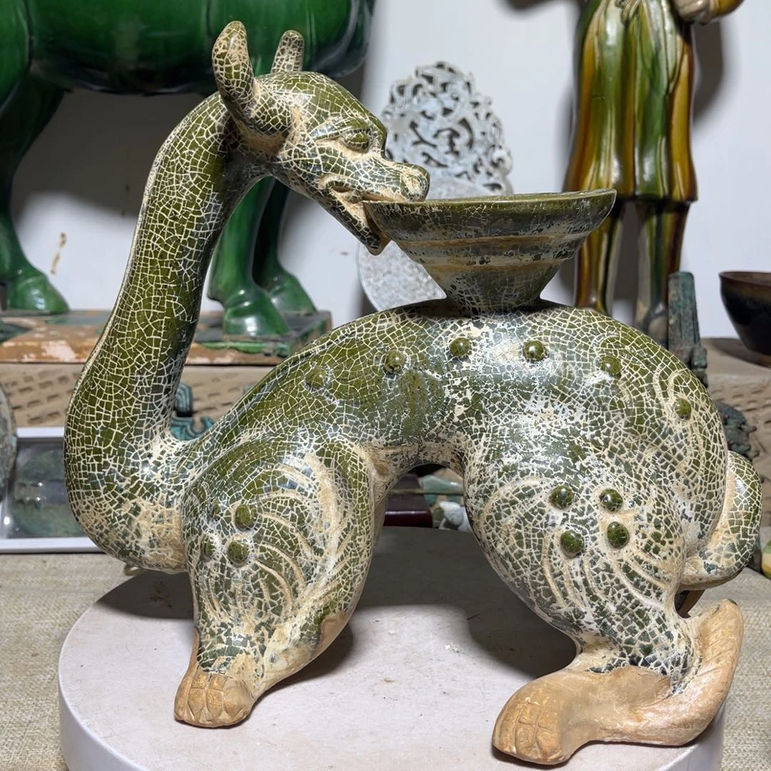 世***军摆件精品瓷器摆件