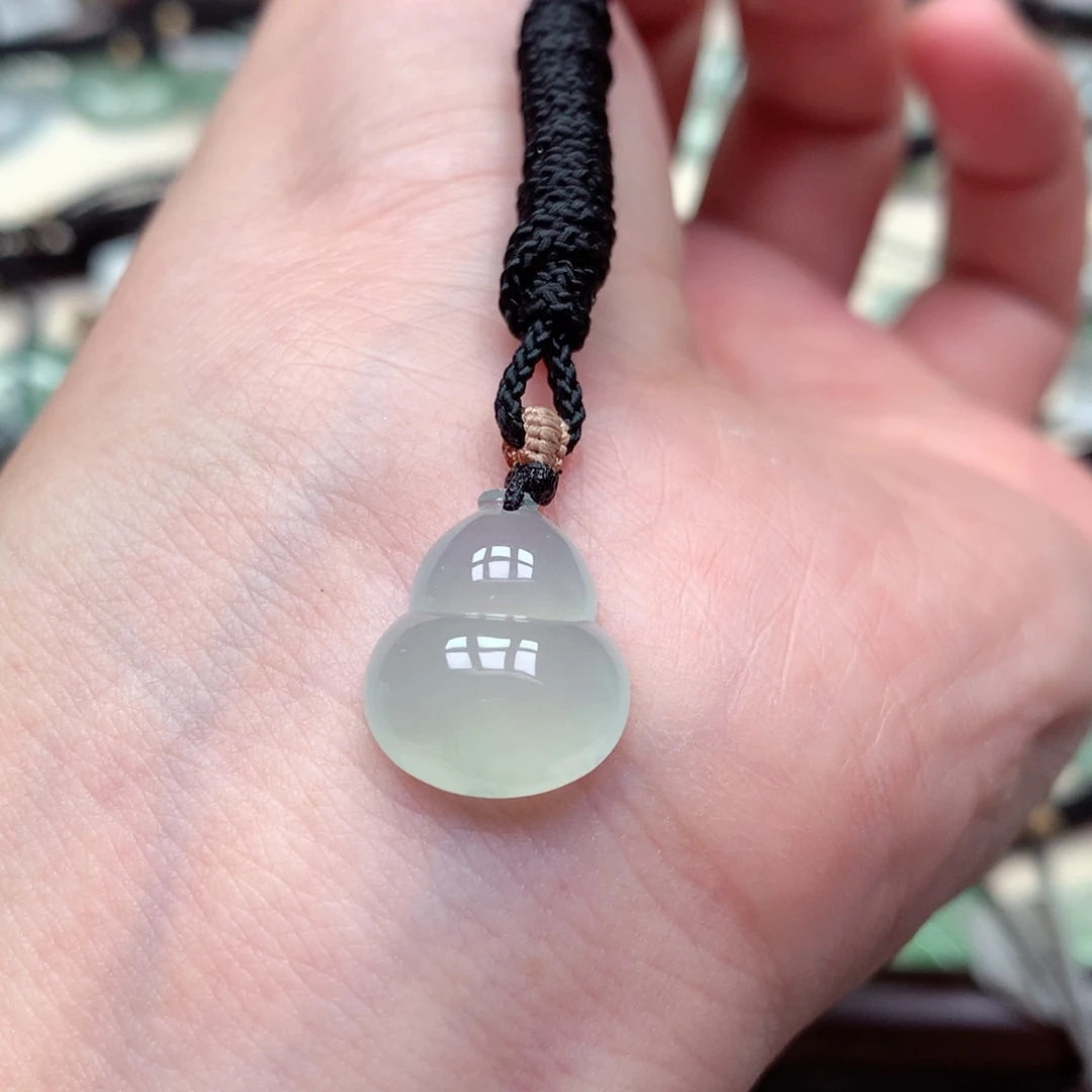 颈饰未镶嵌翡翠葫芦