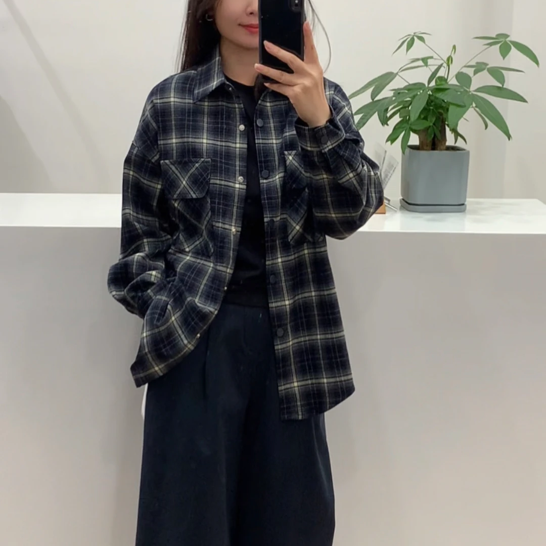 秋季磨毛长袖格子衬衫单排多扣中长款休闲百搭
