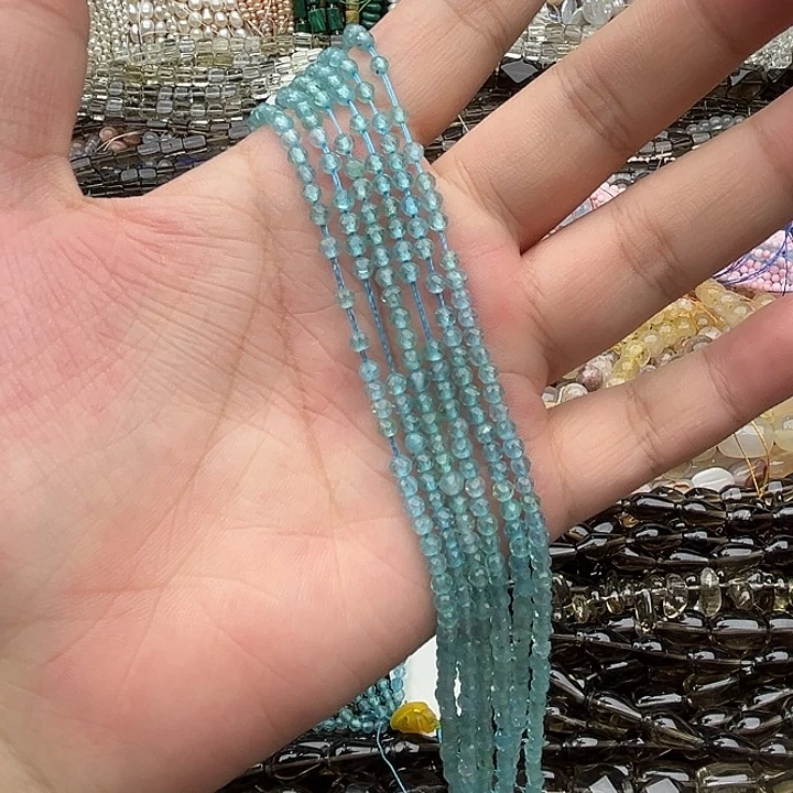玛瑙/玉髓未镶嵌珠宝半成品一条3mm左右蓝磷辉刻面