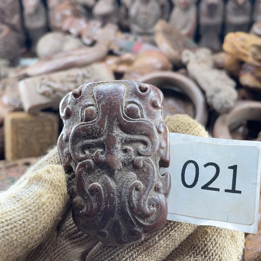 和田玉（糖玉）未镶嵌挂件