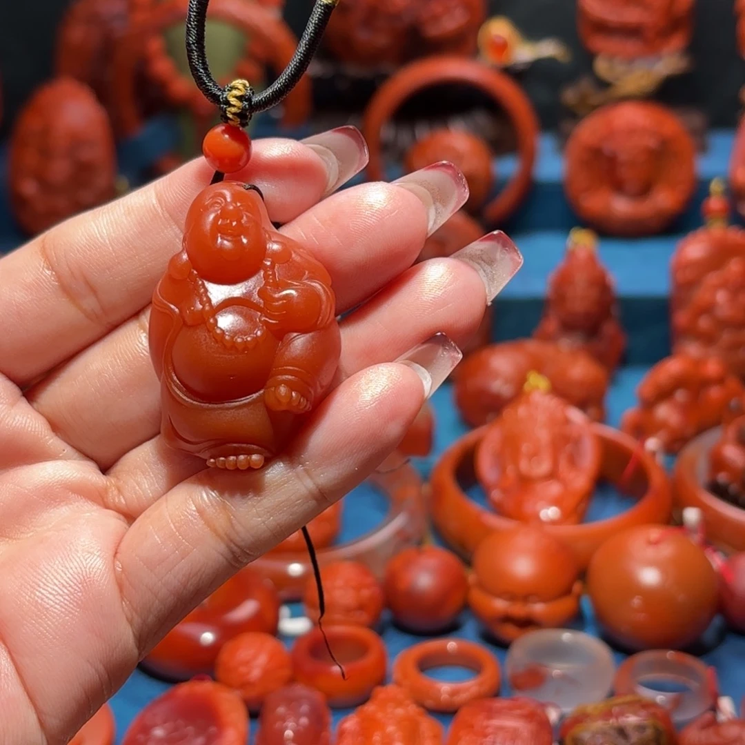 未镶嵌雕刻南红玛瑙