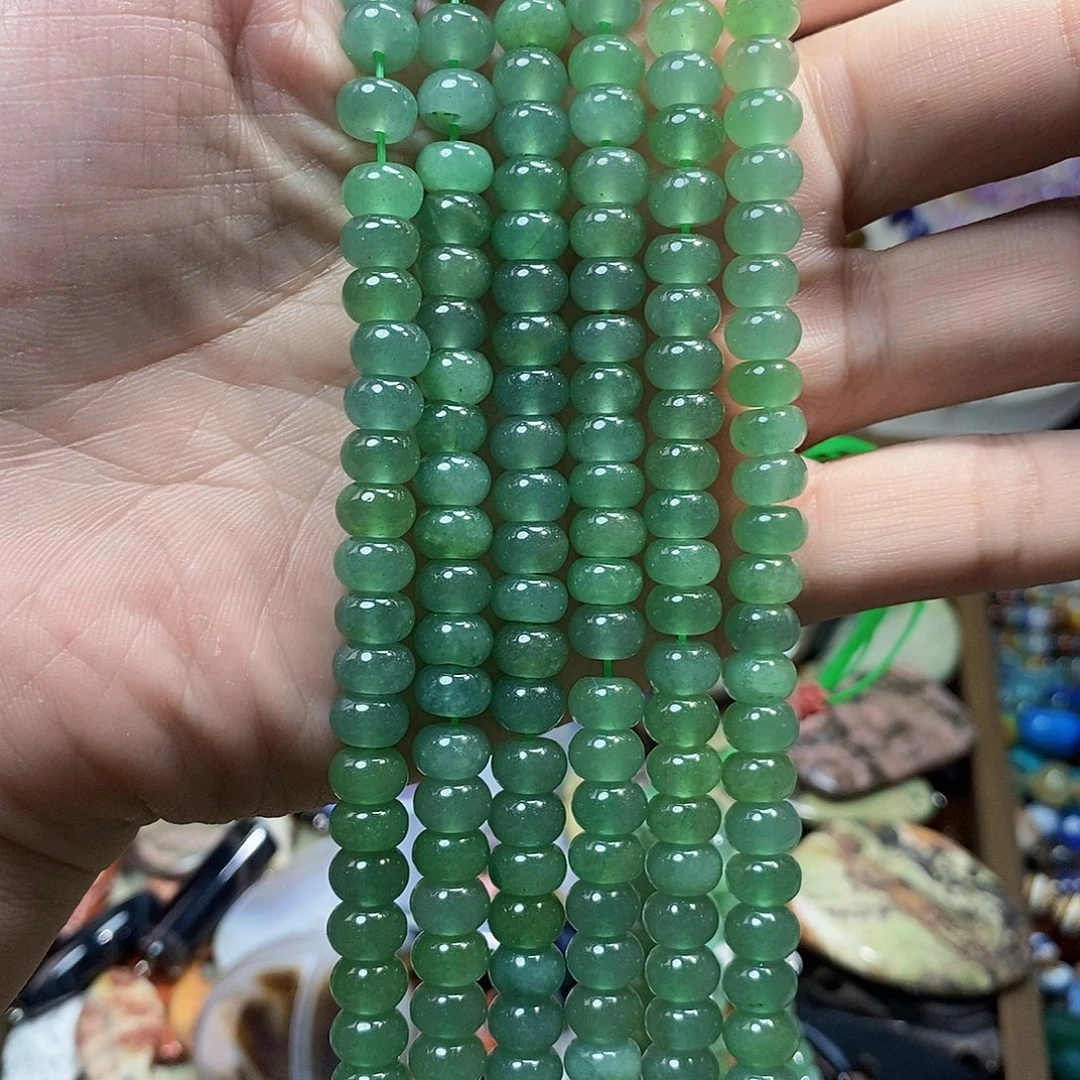石英质玉未镶嵌，绿东陵算盘8mm，