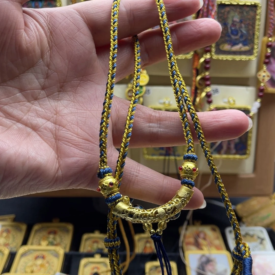 吊坠星***话唐卡一步到位一步之力