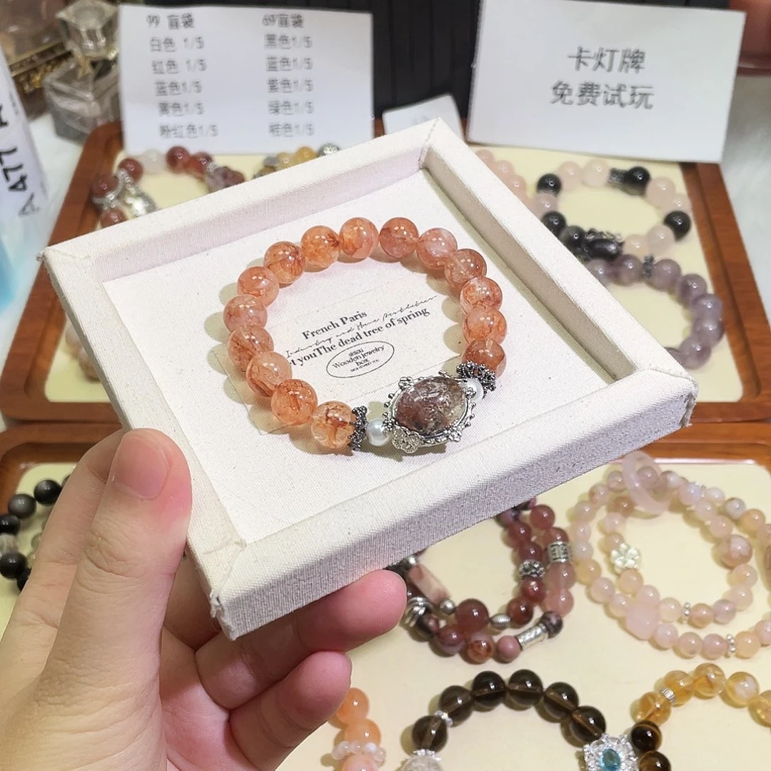 水晶手串合金红胶花