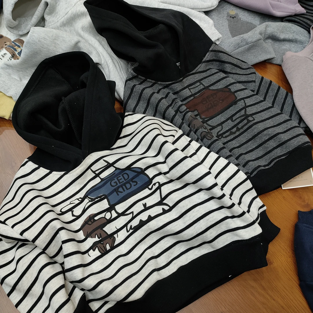 韩系超软糯一体绒卡通卫衣