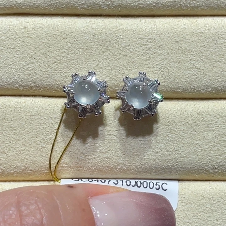 翡翠戒指未镶嵌翡翠