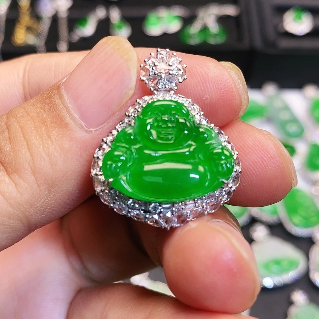 翡翠18K金镶嵌颈饰天然缅甸翡翠A货阳绿佛公吊坠