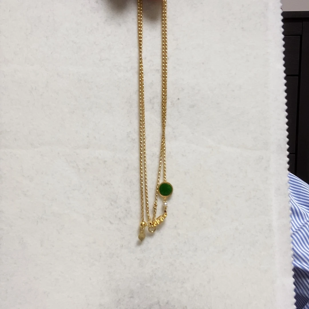 翡翠颈饰18K金镶嵌简单