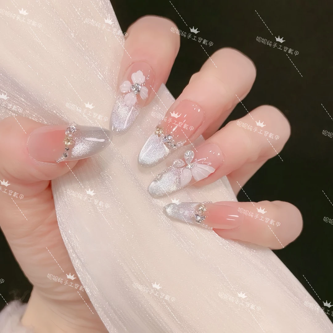 【花韵蝶光】手工穿戴甲气质款光疗美甲