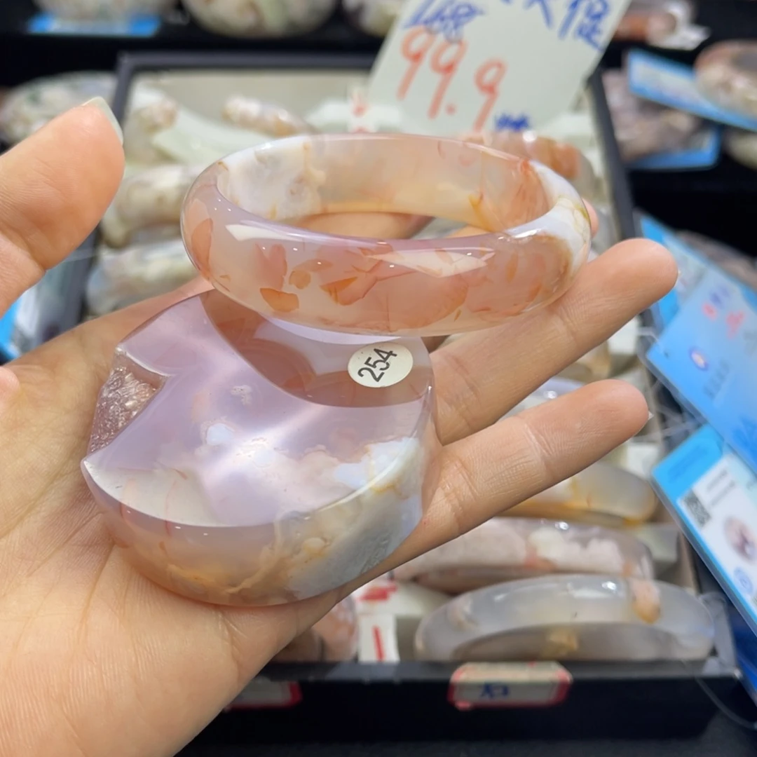 石英质玉手镯未镶嵌内****者57254