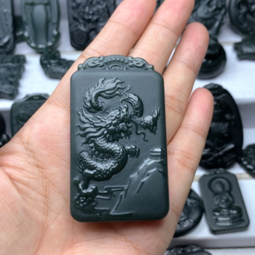 【闪购商品】颈饰未镶嵌和田玉龍**人双面雕刻