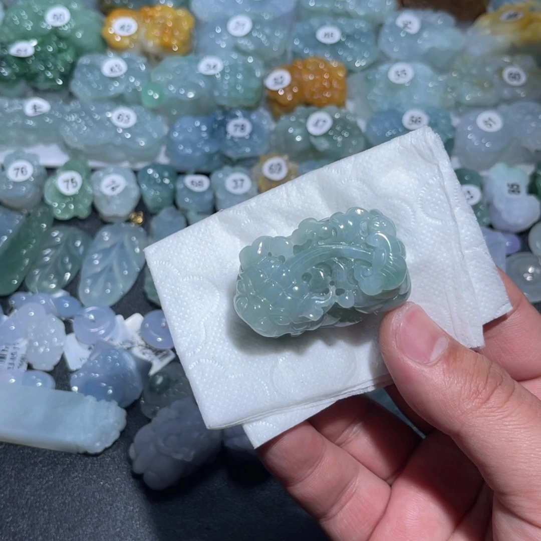 定制翡翠未镶嵌天然