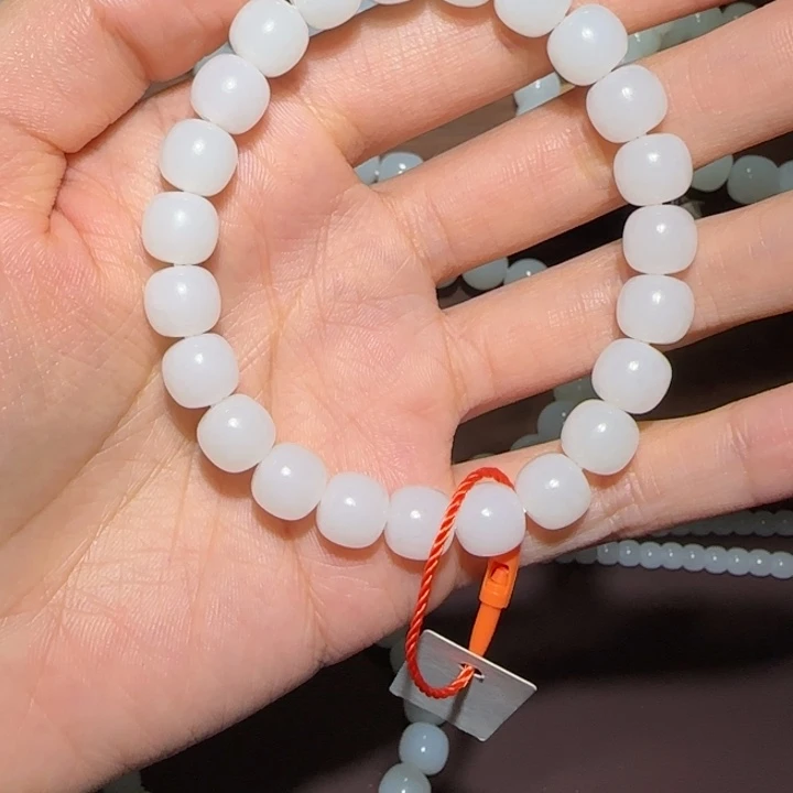 ****和田玉（糖玉）未镶嵌手链