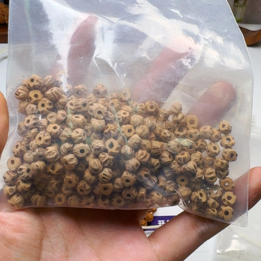 柏香籽/百香籽吊坠