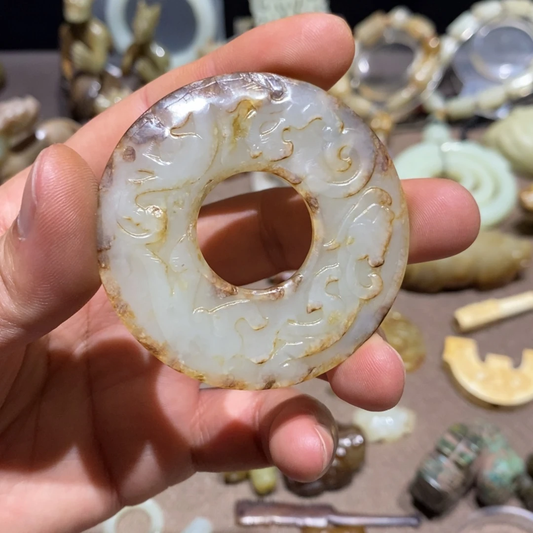 和田玉（糖玉）未镶嵌手镯