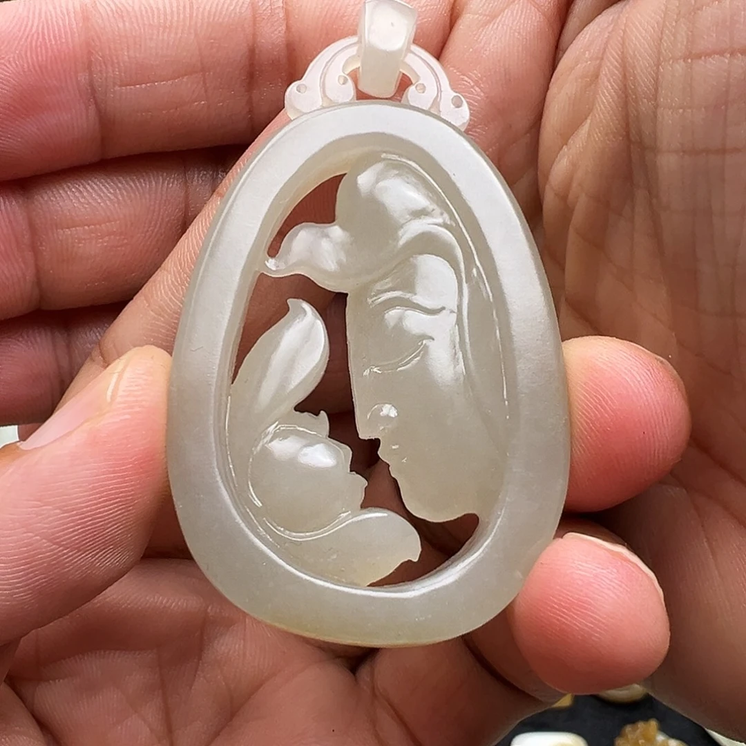 和田玉未镶嵌颈饰