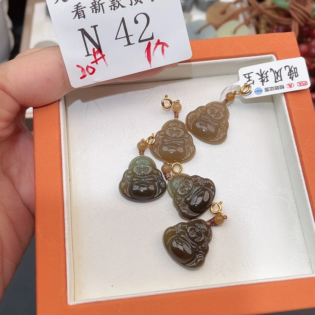和田玉未镶嵌珠宝半成品N42