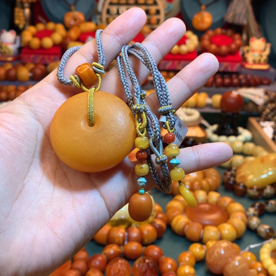 【闪购商品】蜜蜡吊坠(赠链)未镶嵌善*蜜蜡吊坠