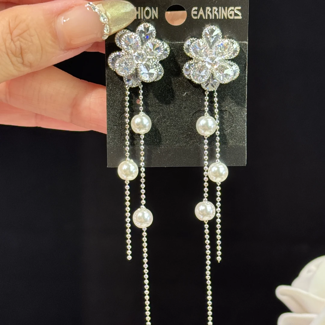 铜合金锆石耳饰 婉柔】超闪锆石花朵长款流苏耳环小众时尚轻奢耳钉