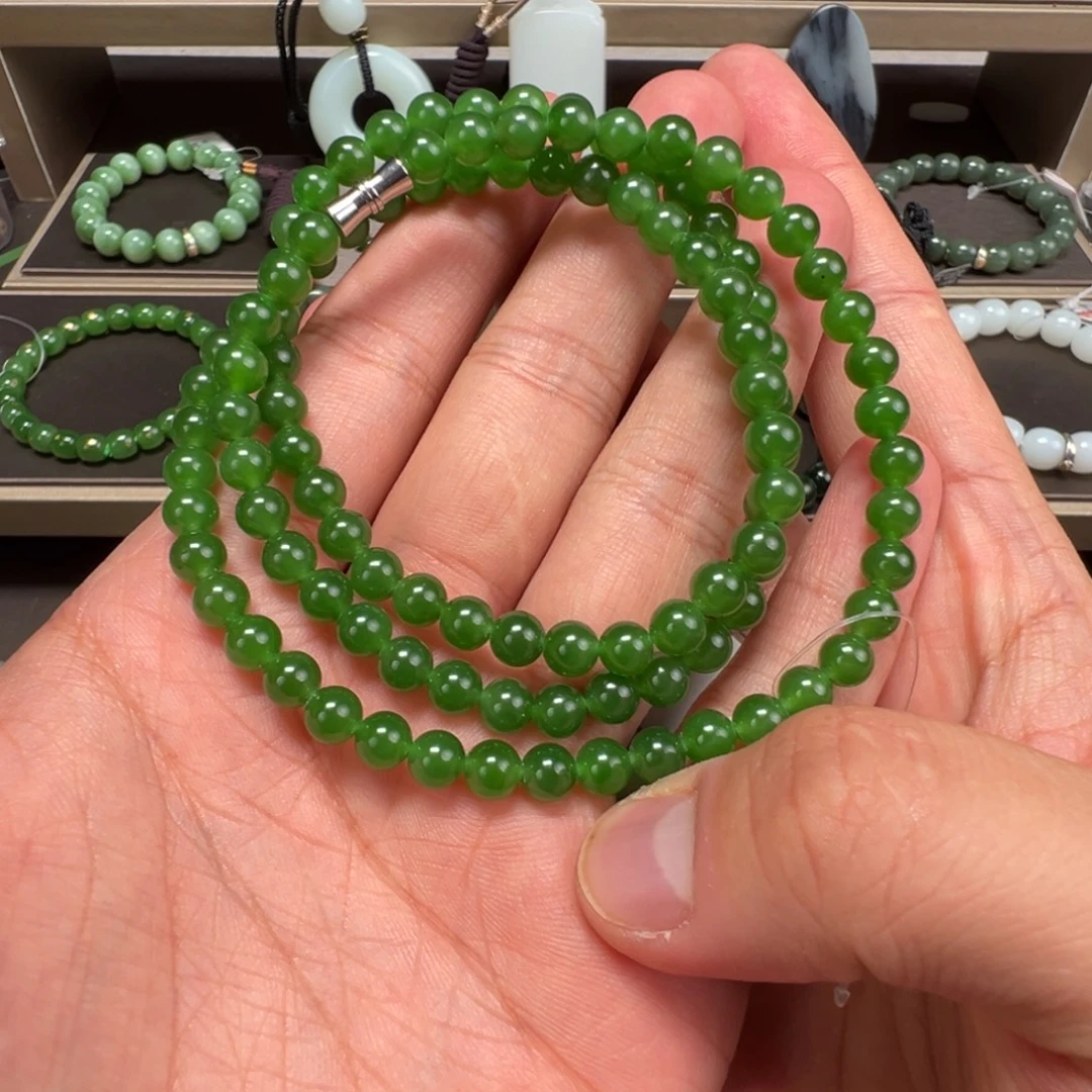 @****未镶嵌手链和田玉卡6mm