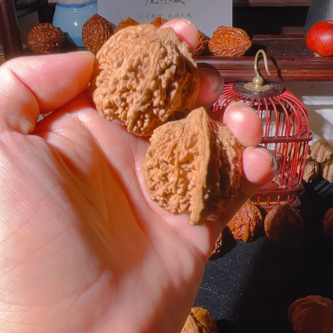 ※***※文玩核桃吊坠满天星核桃一对