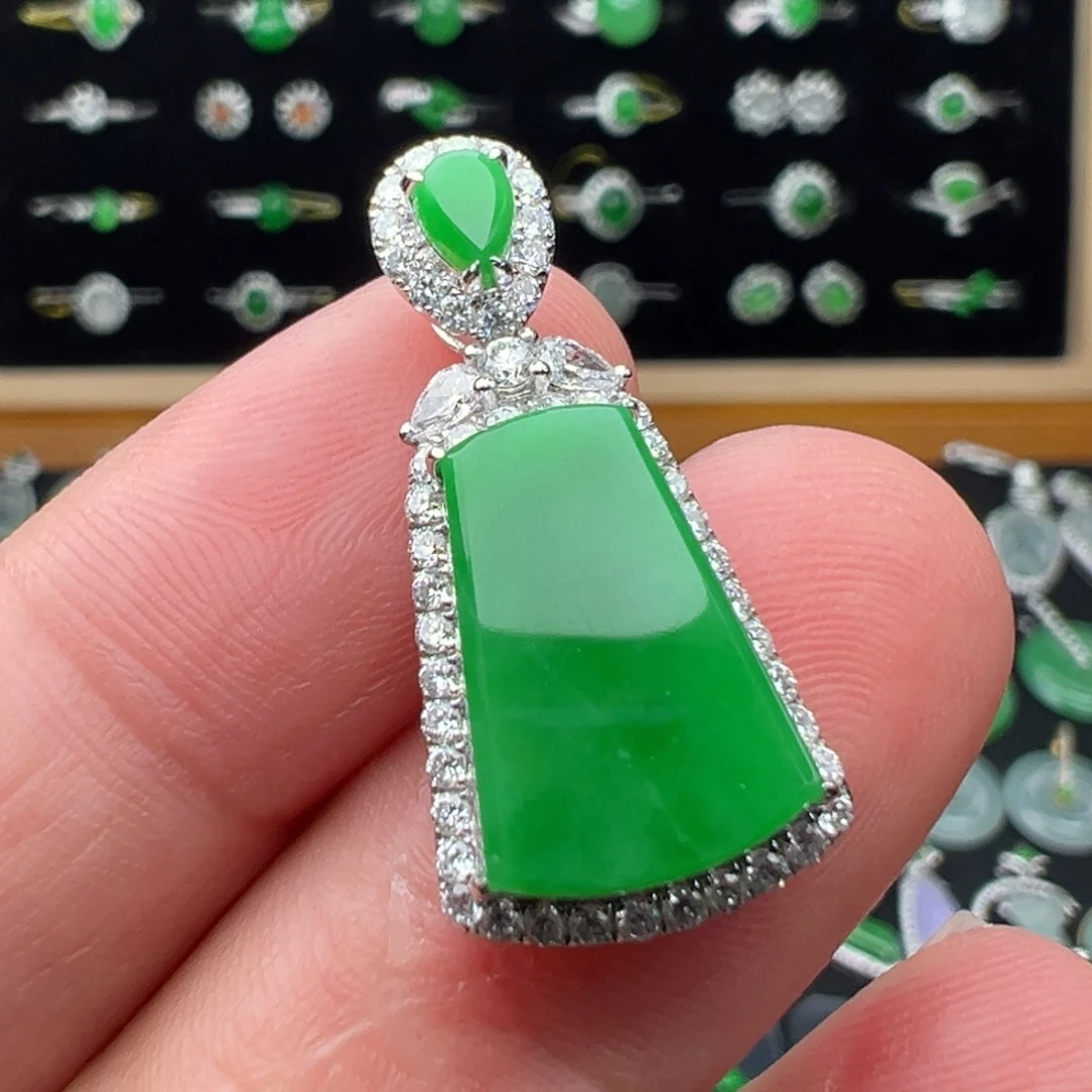 翡翠18K金镶嵌颈饰整体27.6