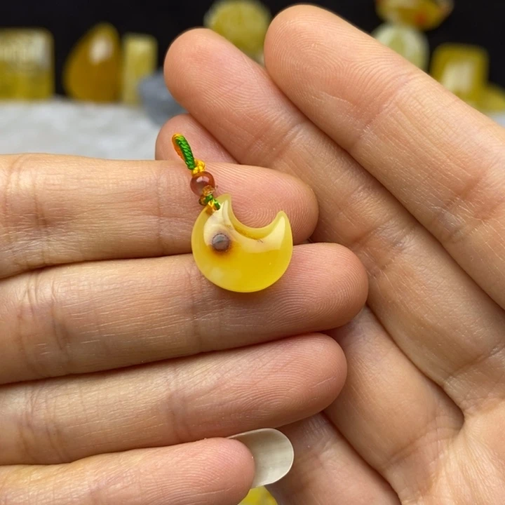 珍***珠蜜蜡未镶嵌裸石瑕疵