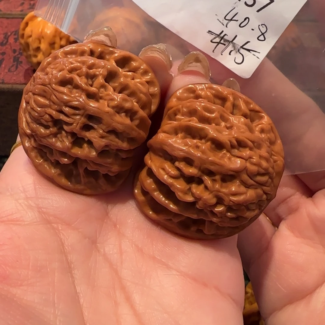 桃核吊坠盘龙虎头40精品