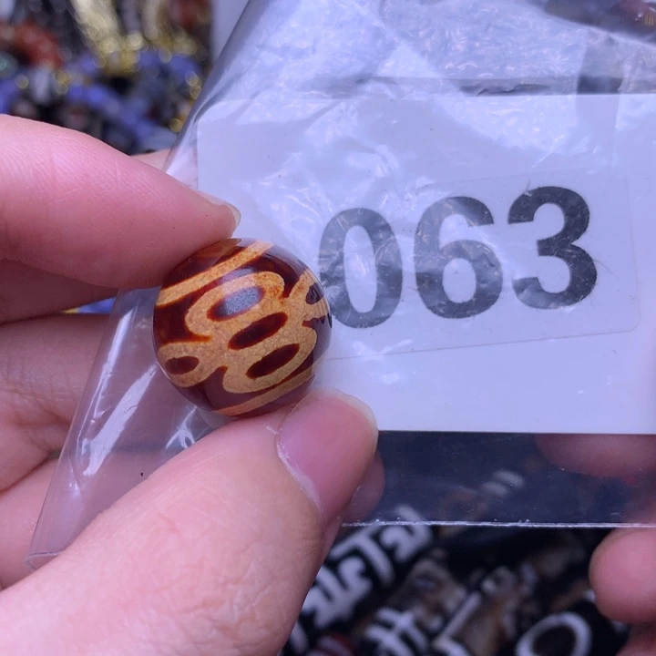 玛瑙/玉髓未镶嵌发一个