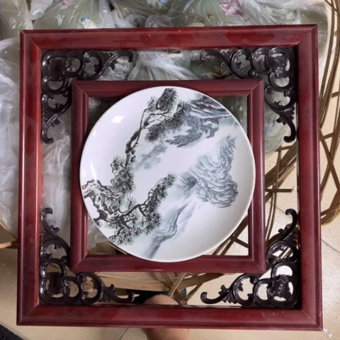 瓷片瑕疵陶瓶不退不换介意不拍。。。。