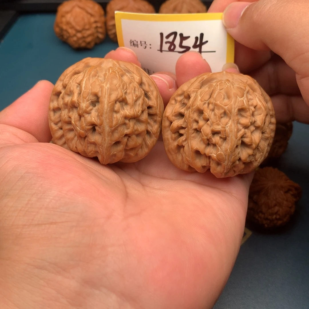 文玩核桃把件48全品毕业红锦鲤1854