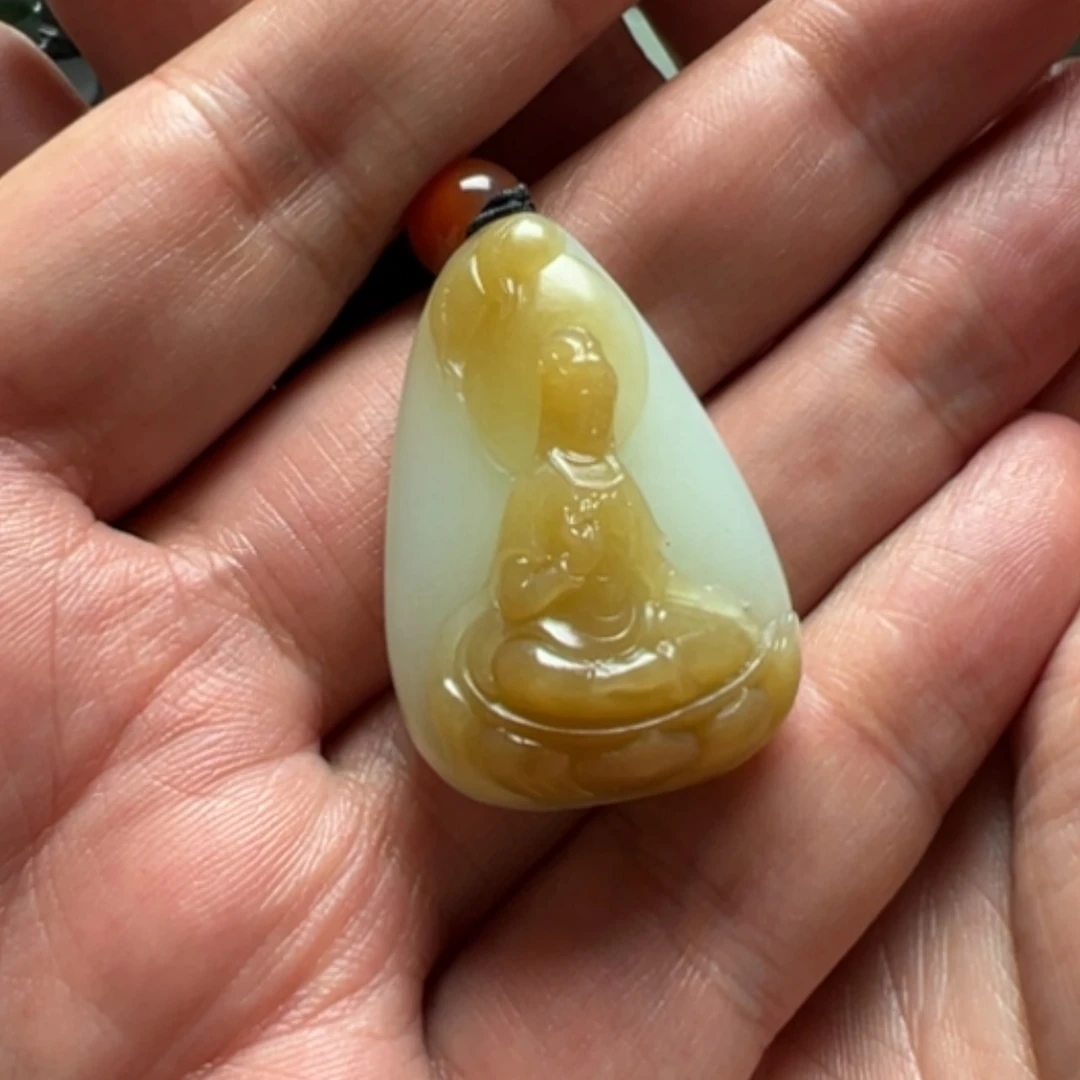 【闪购商品】颈饰未镶嵌和田玉