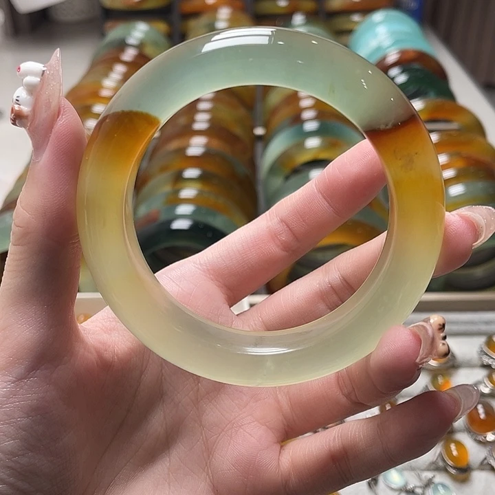 蛇纹石玉未镶嵌手镯58.5
