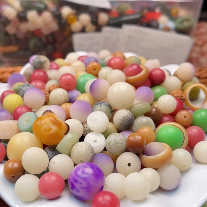 白玉菩提吊坠b10mm/400大杂烩瑕