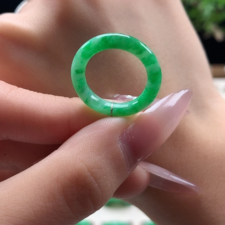 翡翠未镶嵌戒指10圈
