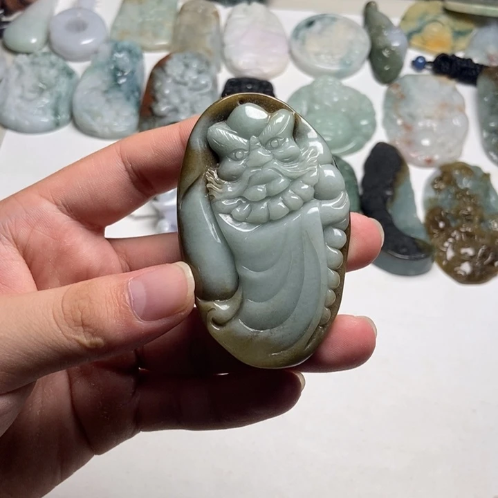 颈饰未镶嵌翡翠达摩24