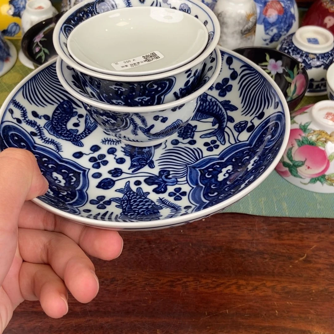 陶瓷的设计师是一个人