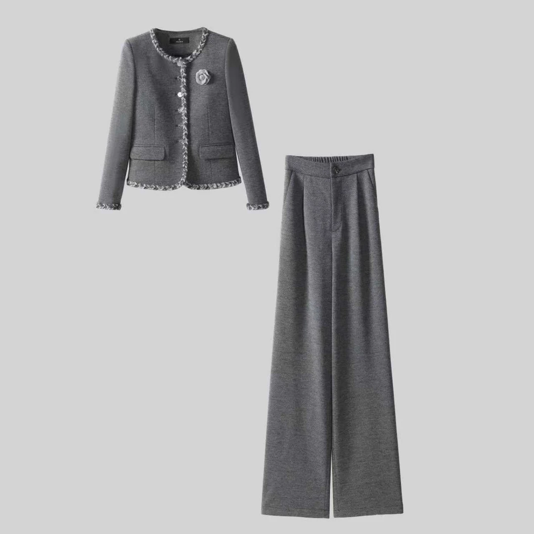 〈纪朵研〉1592时尚花边短款秋季复古套装