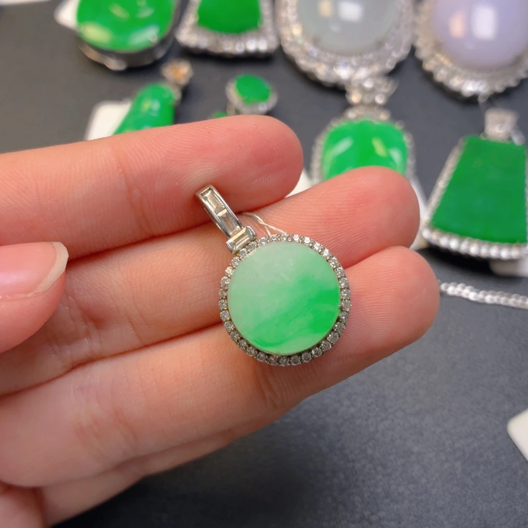 翡翠银S925镶嵌颈饰